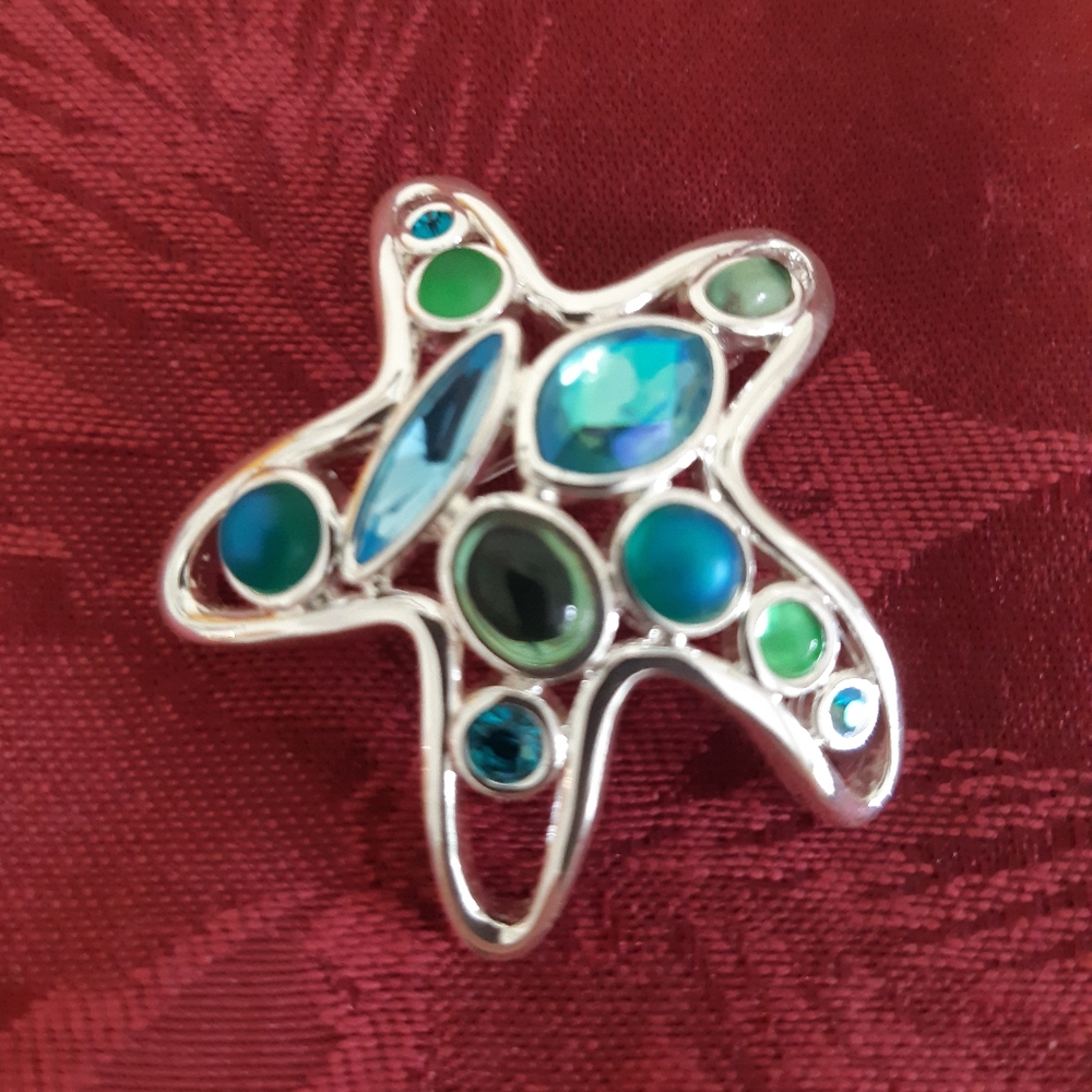 Monet Silver Cabochon Starfish Brooch